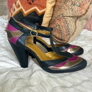 Anthropologie Seychelles art deco heels